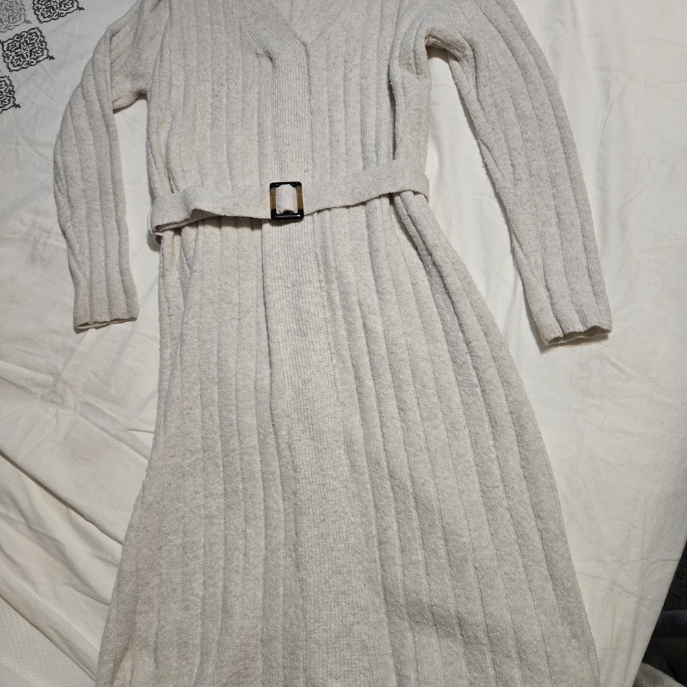 Kendall + Kylie Women’s Knit Belted Long Sleeve Dress - Cream